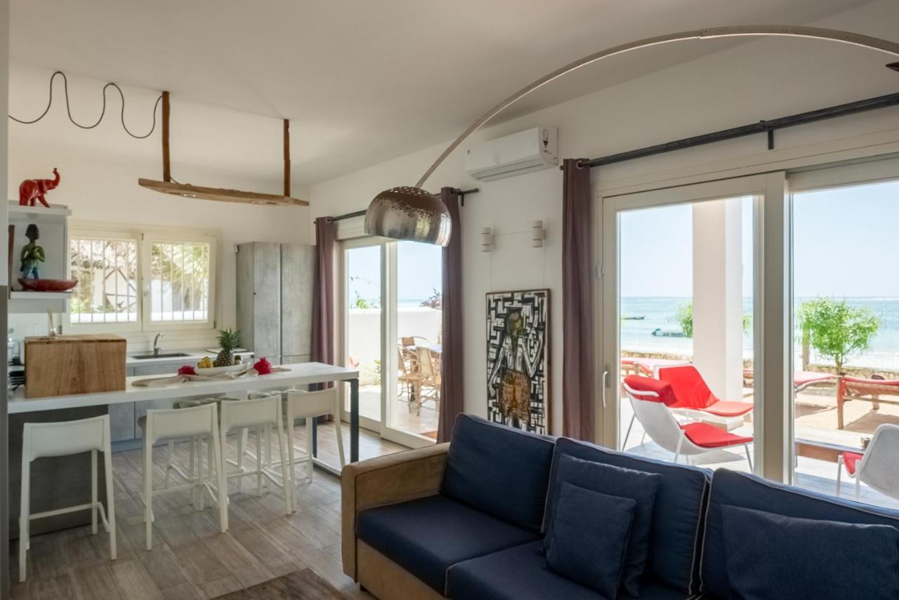 Ocean Blue Apartment With Panoramic Pool Zanzibarhouses كيوينجوا المظهر الخارجي الصورة