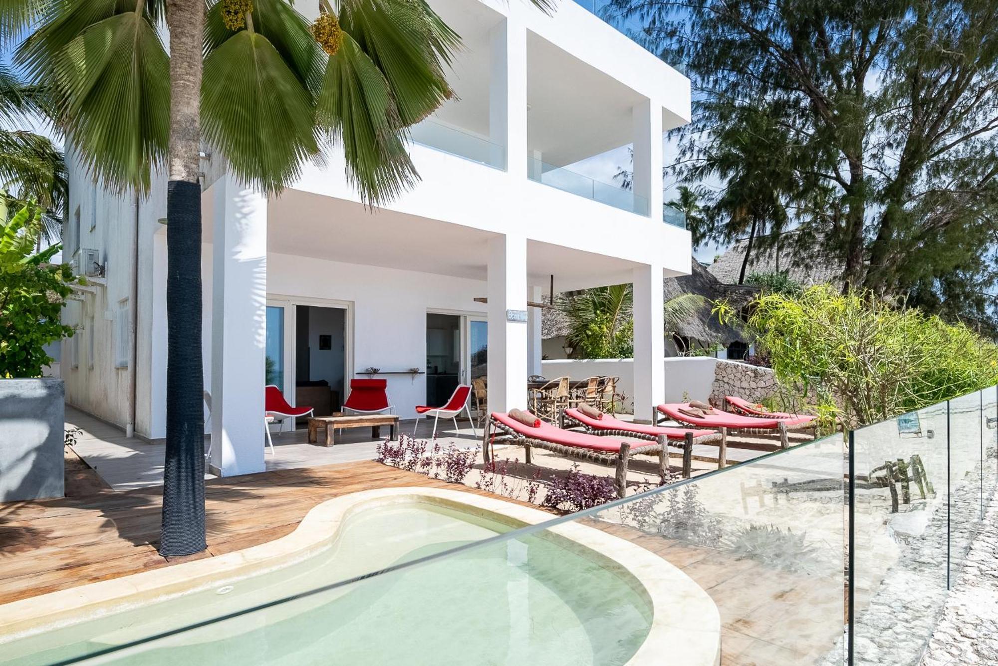 Ocean Blue Apartment With Panoramic Pool Zanzibarhouses كيوينجوا المظهر الخارجي الصورة